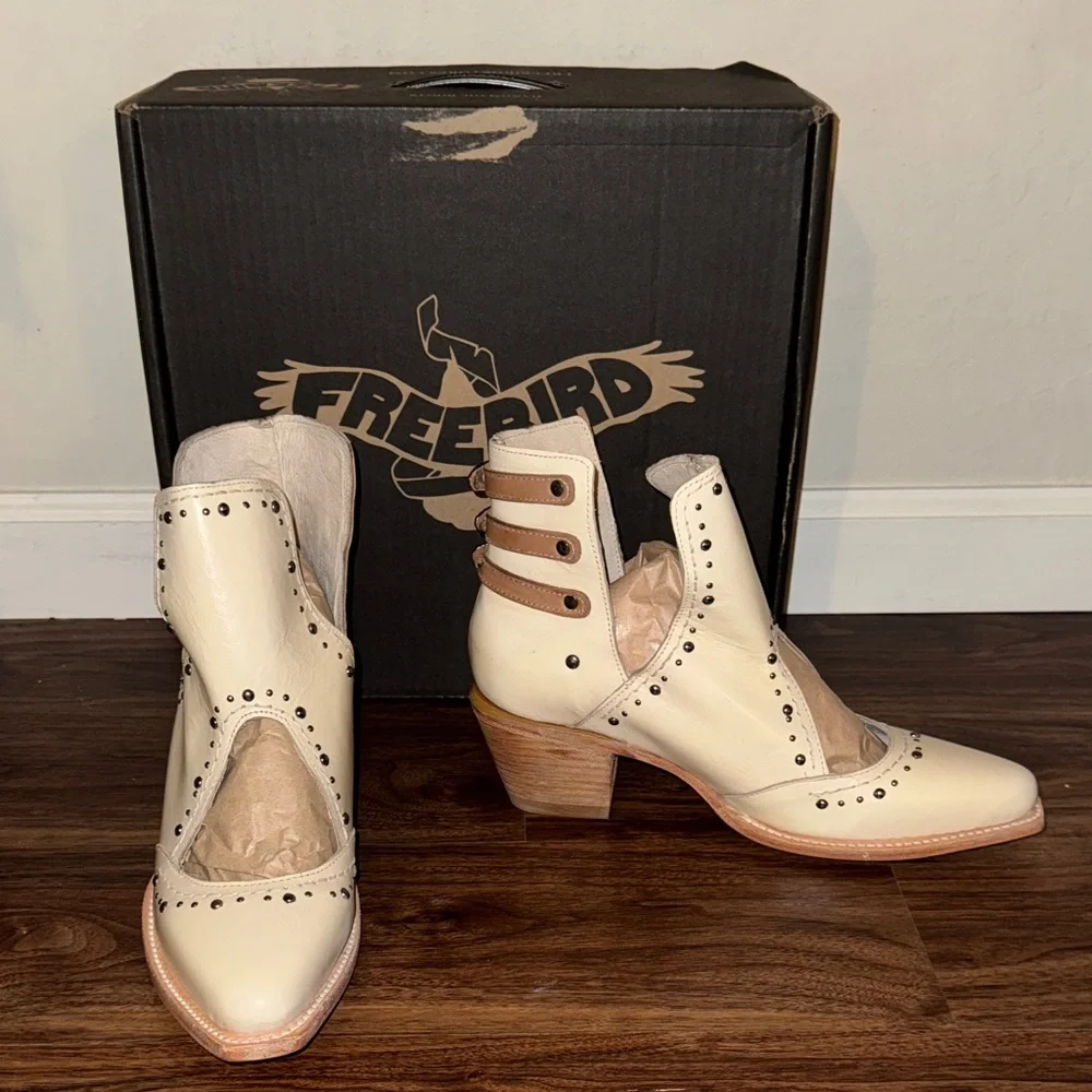Freebird Women's Boots Melody size 9 NIB - Picture 2 of 8